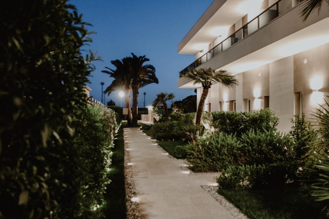 Salapia Salis Resort Margherita Di Savoia Exterior foto
